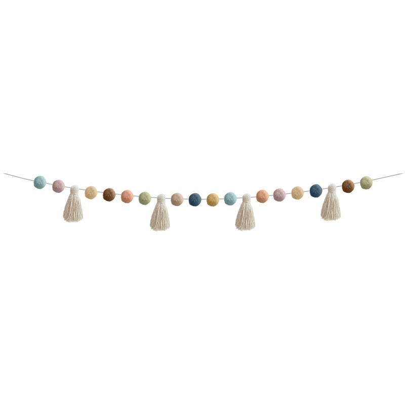 Teacher Created Resources® Everyone is Welcome Pom-Poms and Tassels Garland